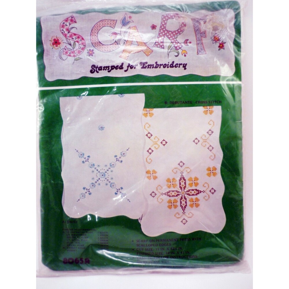 VTG NIP Vogart Embroidery Kit Scarf Runner Daisy Stamped 8065A 1970